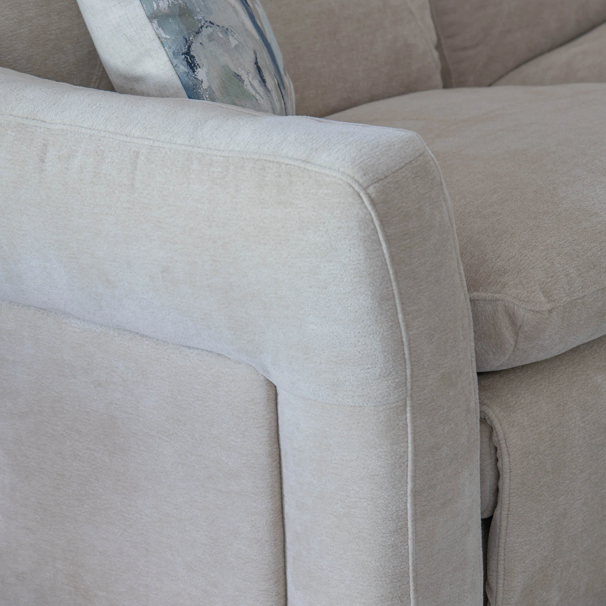 California - Corner Group Sofa With Power Recliners, Fabric - Image 4